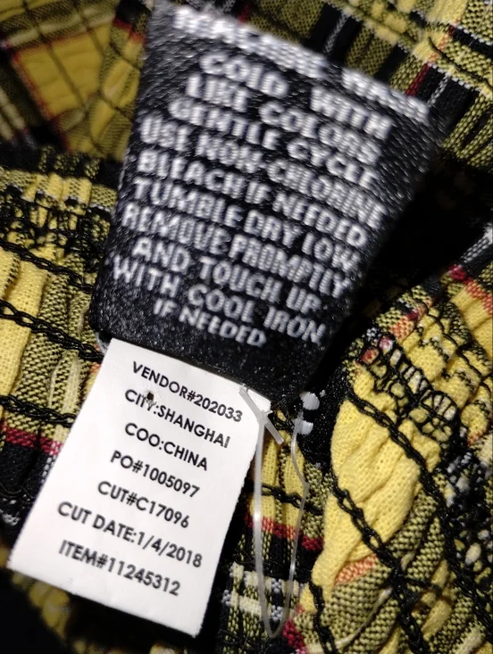 HOT TOPIC Yellow Plaid Square-Neck Women’s Top sz Medium - Picture 10 of 10